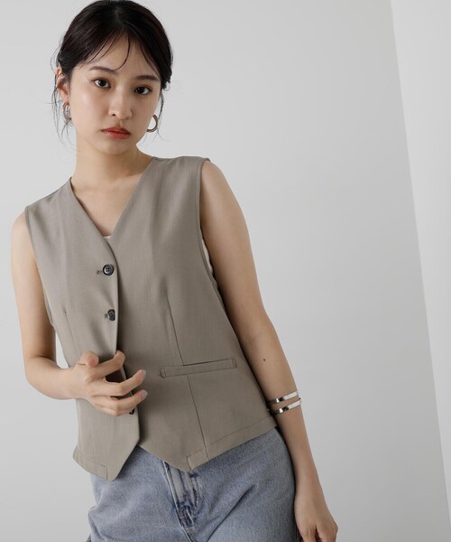 N.(N. Natural Beauty Basic)(エヌエヌナチュラルビューティーベーシック)の「◆ジレ&キャミワンピースセット(ワンピース・レディース・アイボリー/グレイッシュベージュ/チャコールグレー・MEDIUM)」の22枚目の写真