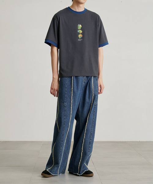 PUBLIC TOKYO（パブリックトウキョウ）の「テクスチャーアートリンガーTEE（Tシャツ/カットソー・メンズ・ダークグレー/キナリ・1/2）」の4枚目の写真