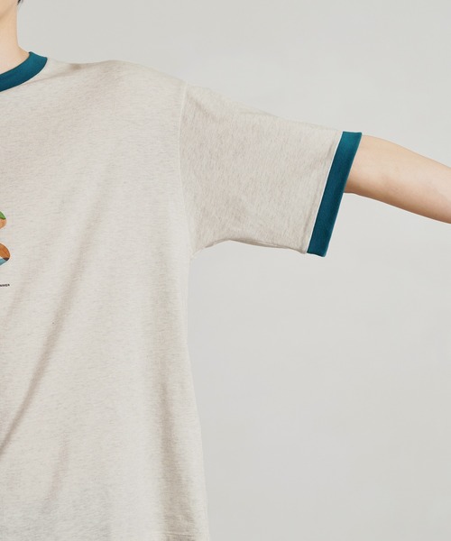 PUBLIC TOKYO（パブリックトウキョウ）の「テクスチャーアートリンガーTEE（Tシャツ/カットソー・メンズ・ダークグレー/キナリ・1/2）」の15枚目の写真