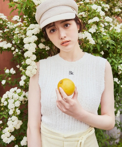 LANTINAM(ランティナム)の「フラッフィーノースリーブニット(Tシャツ/カットソー・レディース・ブラック/オフホワイト・FREE)」の1枚目の写真