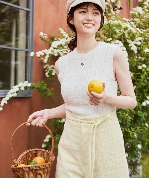 LANTINAM(ランティナム)の「フラッフィーノースリーブニット(Tシャツ/カットソー・レディース・ブラック/オフホワイト・FREE)」の3枚目の写真