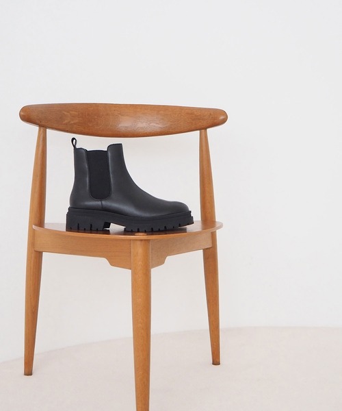 enchanted(エンチャンテッド)の「本革サイドゴアタンクソールブーツ(ブーツ・レディース・ブラック・35/39/38/37/36/40)」の18枚目の写真