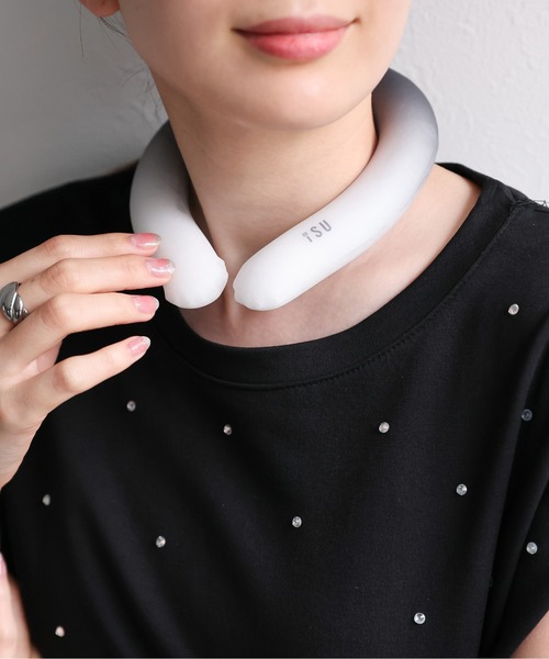 CREARE -LINO-（クレアーレリノ）の「【持続時間1.6倍】ISU COORING (アイス クーリング ) クーリングネックチューブ ネッククーラー 28℃ <太タイプ><ユニセックス商品>（アウトドアグッズ・メンズ・ホワイト/ブラック/ブラック系その他/グレー/ローズ・MEDIUM/LARGE/X-LARGE）」の6枚目の写真