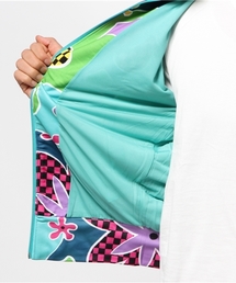8573784_B_12_215.jpg