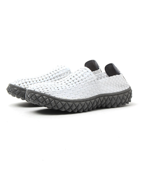 Rock Spring（ロックスプリング）の「ROCK SPRING "FULL BREATH" ウーブンシューズ (RS-101)（スリッポン・レディース・ホワイト/ブラック/イエロー系その他/グリーン系その他/ブルー/ブラック×ホワイト/ネイビー/シルバー/ゴールド/ホワイト×ブラック/ストライプ/ホワイト×ブルー/ホワイト×レッド/ブラック×グレー/ベージュ/ホワイト×ピンク/ライトブルー/オレンジ系その他/シャンパン/ブラック×シルバー・36/42/44/39/37/38/41/40/35/43）」の2枚目の写真