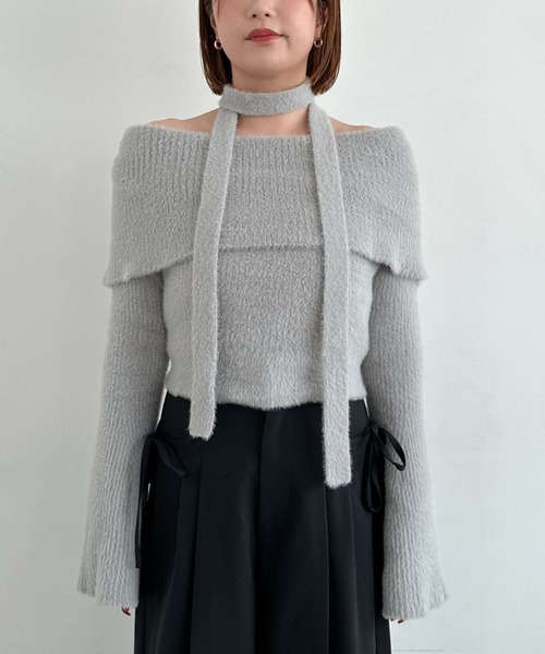archives（アルシーヴ）の「チョーカーオフショルフェザーニット（ニット/セーター・レディース・グレー/ピンクベージュ/アイボリー/ブラウン・MEDIUM）」の18枚目の写真