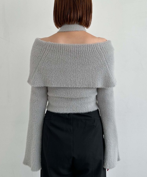 archives（アルシーヴ）の「チョーカーオフショルフェザーニット（ニット/セーター・レディース・グレー/ピンクベージュ/アイボリー/ブラウン・MEDIUM）」の16枚目の写真