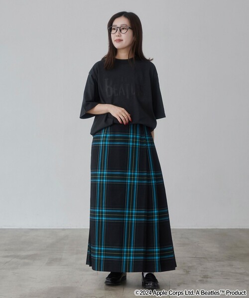 The Beatles(ザビートルズ)の「THE BEATLES(ザ ビートルズ)別注ロゴプリントTシャツ(WEB限定カラー)(Tシャツ/カットソー・メンズ・ホワイト/ダークグレー・S/M/L/XL)」の20枚目の写真