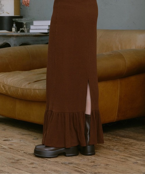 INTER FACTORY（インターファクトリー）の「ゆづき /  マーメイドラメキャミワンピース　made in INTER FACTORY（ワンピース・レディース・ブラック/ブラウン/グレー・FREE）」の19枚目の写真