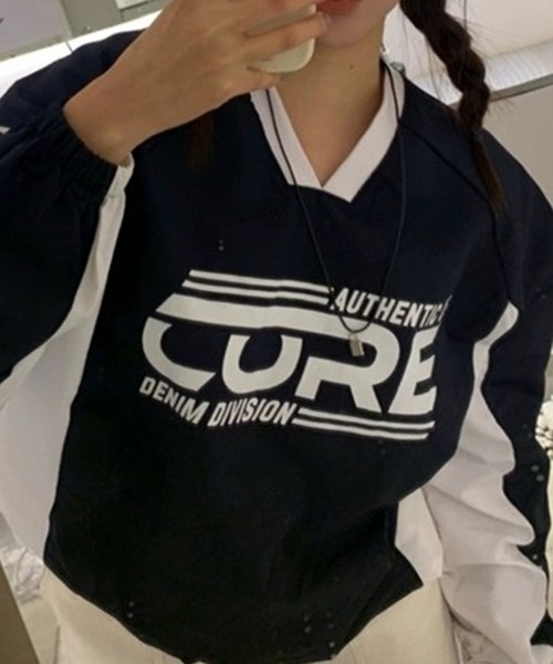 セール】Vネックナイロンプルオーバー（Tシャツ/カットソー）｜LYEON 