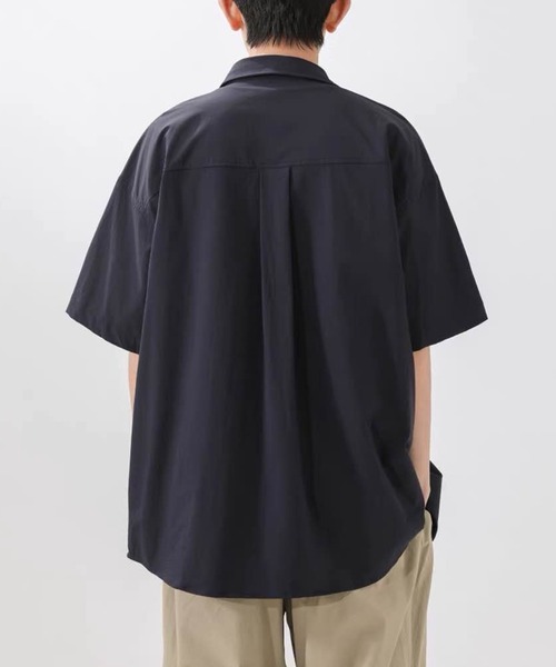 TOBEE(トゥビー)の「【TOBEE】オーバーサイズ ミリタリーシャツ(シャツ/ブラウス・メンズ・カーキ/ネイビー・LARGE/MEDIUM)」の8枚目の写真