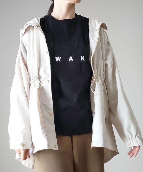 ikka（イッカ）の「【雑誌InRed11月号掲載】撥水マウンテンパーカー【親子コーデ】（マウンテンパーカー・レディース・マジェンタ/チャコールグレー/ライトベージュ/オリーブ・L/M/S）」の9枚目の写真