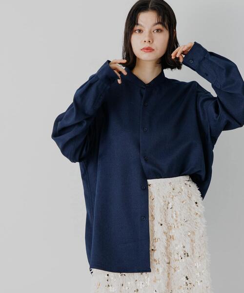 SENSE OF PLACE by URBAN RESEARCH（センスオブプレイスバイアーバンリサーチ）の「ウールライクバンドカラールーズシャツ（シャツ/ブラウス・メンズ・チャコールグレー/ブラック/ネイビー/ライトベージュ/ベージュ系その他・MEDIUM/LARGE）」の5枚目の写真