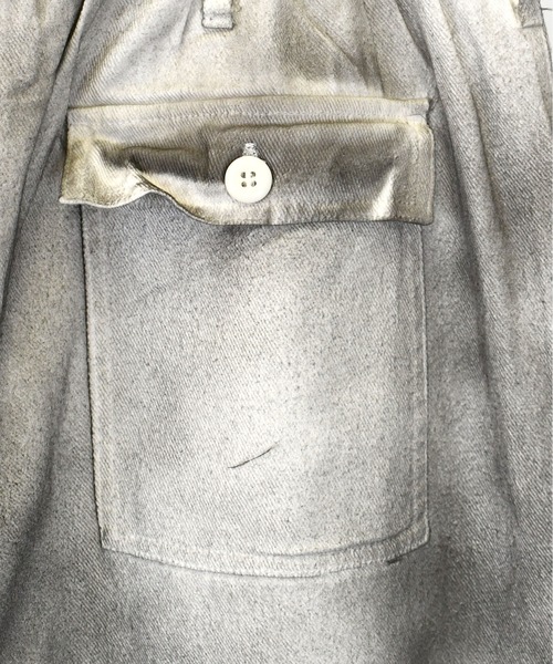 Starting Over(スターティングオーバー)の「vintage like spray Discharge printing loose fit denim pants/ヴィンテージ ライク スプレー 抜染加工 ルーズフィット デニムパンツ(デニムパンツ・メンズ・ブラック系その他/ブラック/ホワイト・M/L)」の8枚目の写真