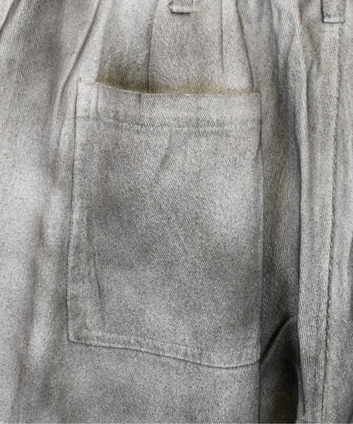 Starting Over(スターティングオーバー)の「vintage like spray Discharge printing loose fit denim pants/ヴィンテージ ライク スプレー 抜染加工 ルーズフィット デニムパンツ(デニムパンツ・メンズ・ブラック系その他/ブラック/ホワイト・M/L)」の9枚目の写真