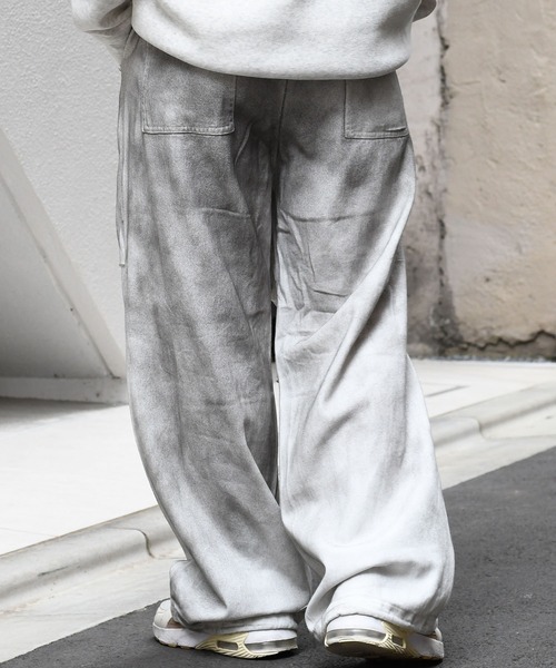 Starting Over(スターティングオーバー)の「vintage like spray Discharge printing loose fit denim pants/ヴィンテージ ライク スプレー 抜染加工 ルーズフィット デニムパンツ(デニムパンツ・メンズ・ブラック系その他/ブラック/ホワイト・M/L)」の15枚目の写真