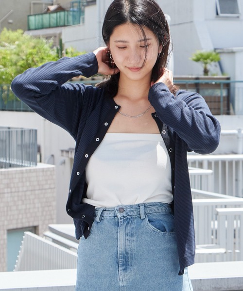 MILLER(ミラー)の「R.P.miller/ミラー Panel ribbed cardigan 2026年 夏 夏服(カーディガン/ボレロ・レディース・ホワイト系/ブラック/ネイビー系/ブラック系その他/ブルー系その他/ブラウン系その他/グリーン系/イエロー系/ホワイト系1/グレー系その他/ネイビー系1・FREE)」の10枚目の写真