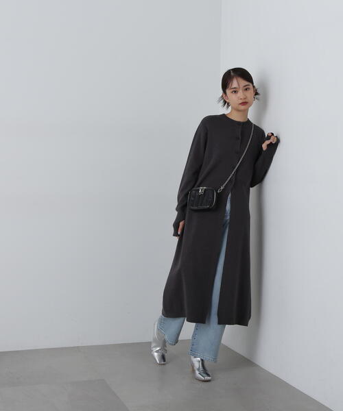 N.（N. Natural Beauty Basic）（エヌエヌナチュラルビューティーベーシック）の「フロントスリットニットワンピース（ワンピース・レディース・チャコールグレー/ナチュラル・MEDIUM）」の18枚目の写真