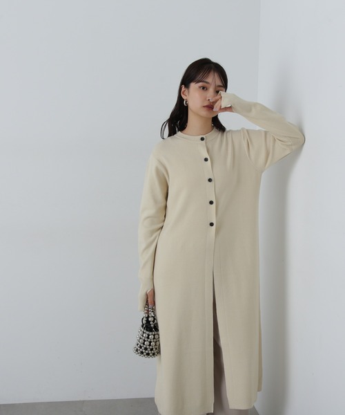 N.（N. Natural Beauty Basic）（エヌエヌナチュラルビューティーベーシック）の「フロントスリットニットワンピース（ワンピース・レディース・チャコールグレー/ナチュラル・MEDIUM）」の3枚目の写真