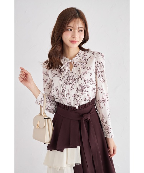 専用様 CO's 花柄パッチワーク風コットンスカート＆ブラウス（ベージュ） 専用様 CO's 花柄パッチワーク風コットンスカート＆ブラウス