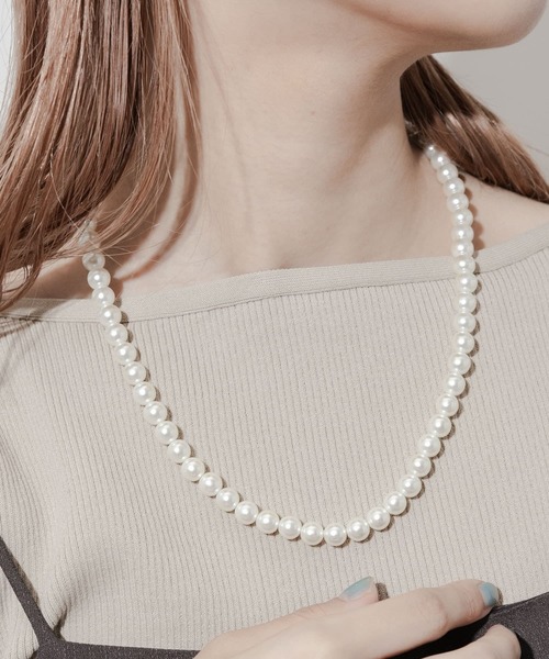 SMELLY（スメリー）の「ベロアリボンパールネックレス（ネックレス・レディース・ブラック・-）」の6枚目の写真