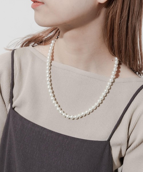 SMELLY（スメリー）の「ベロアリボンパールネックレス（ネックレス・レディース・ブラック・-）」の8枚目の写真