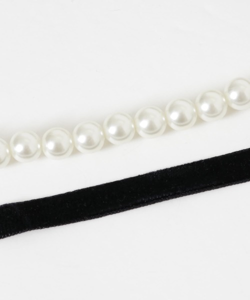 SMELLY（スメリー）の「ベロアリボンパールネックレス（ネックレス・レディース・ブラック・-）」の13枚目の写真