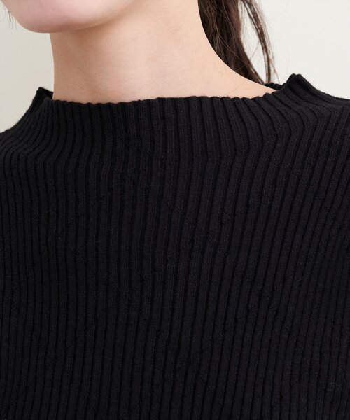 natural couture(ナチュラルクチュール)の「ダイヤ柄プチハイリブニット(ニット/セーター・レディース・ブラック/オフホワイト/オレンジ/パープル・FREE)」の8枚目の写真