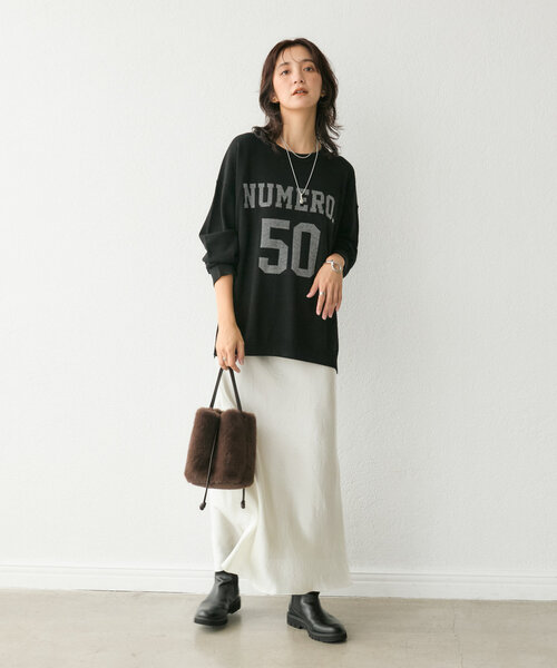 RIVE DROITE(リヴドロワ)の「【Yoshiiiiiiコラボカラー登場!】フットボールロゴニット(ニット/セーター・レディース・ベージュ/グレー/ブラック・FREE)」の4枚目の写真