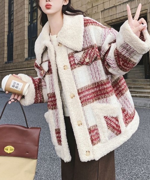 Achic(アシック)の「ウール格子柄ショートボアコート(テーラードジャケット・レディース・レッド・M)」の10枚目の写真