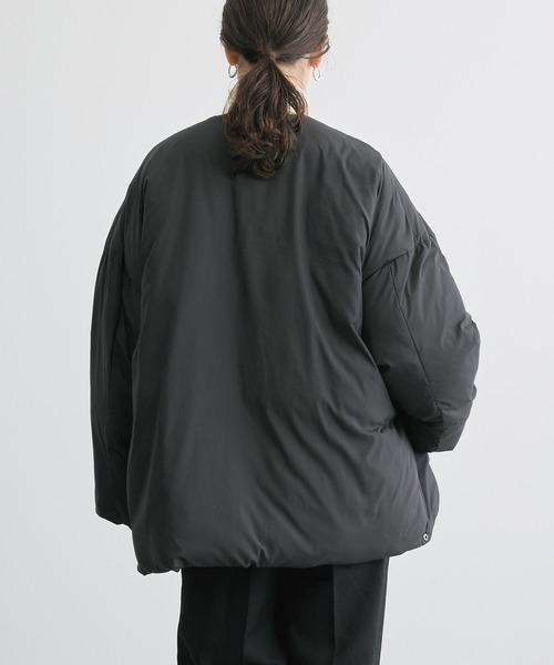 AMERICAN HOLIC(アメリカンホリック)の「リサイクル軽ポカ撥水加工ノーカラーコート(ノーカラーコート・レディース・アイボリー/ブラック・M/L)」の8枚目の写真