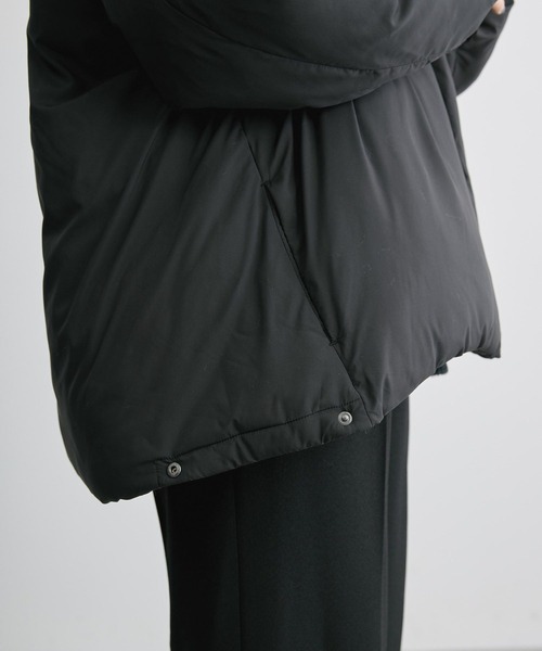 AMERICAN HOLIC(アメリカンホリック)の「リサイクル軽ポカ撥水加工ノーカラーコート(ノーカラーコート・レディース・アイボリー/ブラック・M/L)」の9枚目の写真