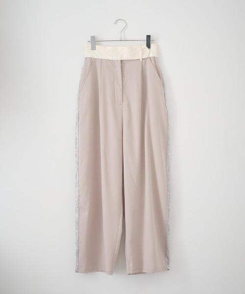 MAISON BREEZE(メゾンブリーズ)の「【MAISON BREEZE】サイドシャイニーラインワイドパンツ trc(その他パンツ・レディース・グレー/ベージュ/ブラック・FREE)」の6枚目の写真