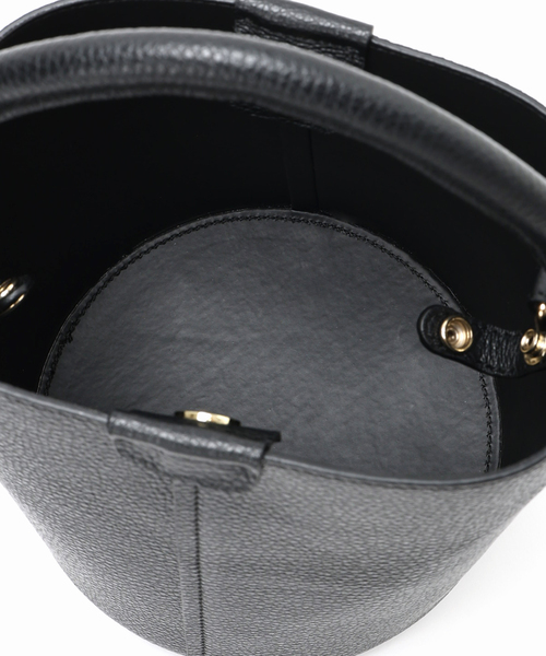 MILOS(ミロス)の「《WEB限定》MILOS/ミロス ステッチワンハンドルバッグ(ショルダーバッグ・レディース・ブラック/ベージュ・FREE)」の20枚目の写真