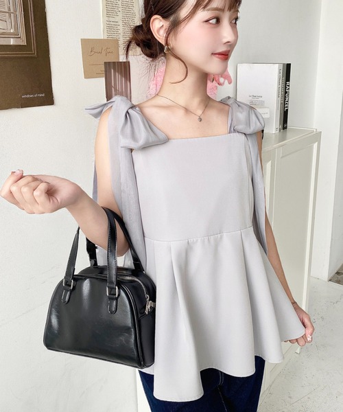 セール】ショルダーリボンペプラムキャミ（キャミソール）｜moment+