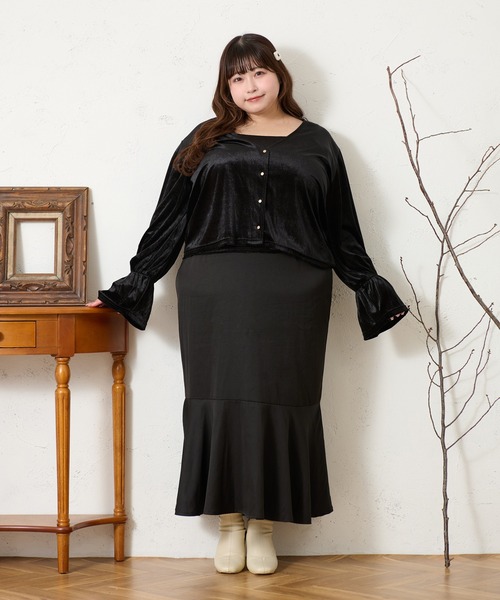 Louiosy(ルオシー)の「【大きいサイズ】ベルスリーブベロアアンサンブル(カーディガン/ボレロ・レディース・ダークブラウン/ブラック・4L/3L/X-LARGE)」の16枚目の写真