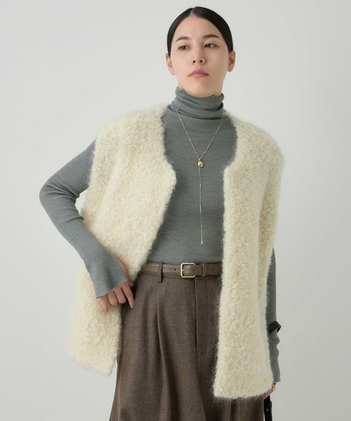 chaos バンガロー　ニットベスト　未使用　完売品　2024SS item_210858_main_55_1729061480.jpg