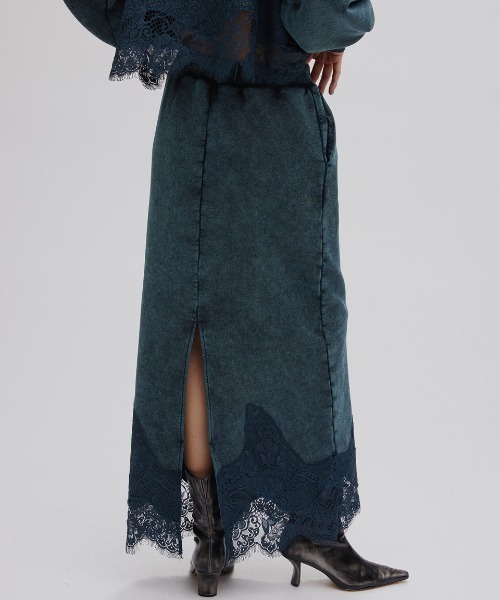 Ameri（アメリ）の「CHEMICAL OVERDYE LACE SWEAT SKIRT（スカート・レディース・ブルー/ブラック/ベージュ・MEDIUM/SMALL）」の14枚目の写真