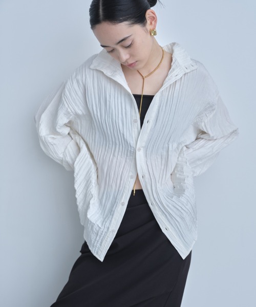 AIC.（エーアイシー）の「2WAYワッシャー加工シャツ/ハイネック