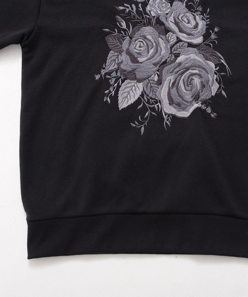 SILVER BULLET(シルバーバレット)の「『CavariA/キャバリア』薔薇刺繍長袖トレーナー(スウェット・メンズ・ブラック系2/ブラック系1/ホワイト・L/M)」の15枚目の写真