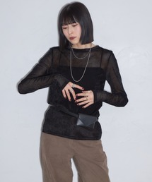 丸首シアーベロアトップス