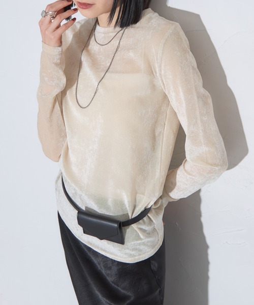 leimn(レイムン)の「丸首シアーベロアトップス(Tシャツ/カットソー・レディース・グレイッシュブルー/グレー/ホワイト/レッド/ブラック・M)」の9枚目の写真