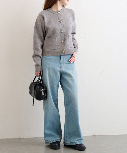 U by SPICK&SPAN(ユーバイスピックアンドスパン)の「ハートボタンカーディガン(カーディガン/ボレロ・レディース・ライトグレー/ネイビー・FREE)」の7枚目の写真