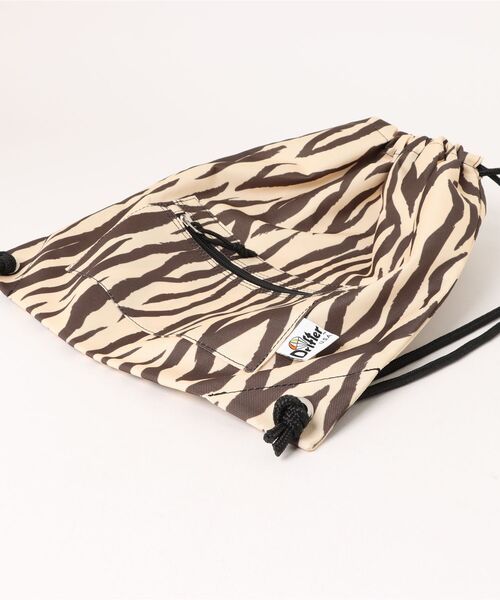 Drifter（ドリフター）の「EASY KNAPSACK／イージーナップサック（バックパック/リュック・レディース・ブラック/ターコイズブルー/ゼブラ/ピンク/レオパード/グリーン系カモフラージュ・FREE）」の10枚目の写真