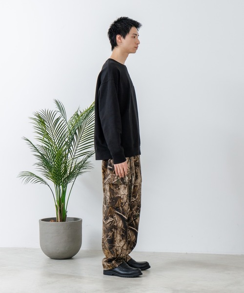 ragged mountain(ラギットマウンテン)の「【RAGGED MOUNTAIN/ラギットマウンテン】ワンポイントロゴスウェットトレーナー(スウェット・メンズ・カーキ/グレイッシュブルー/グレー/ブラック・MEDIUM/LARGE/X-LARGE)」の16枚目の写真
