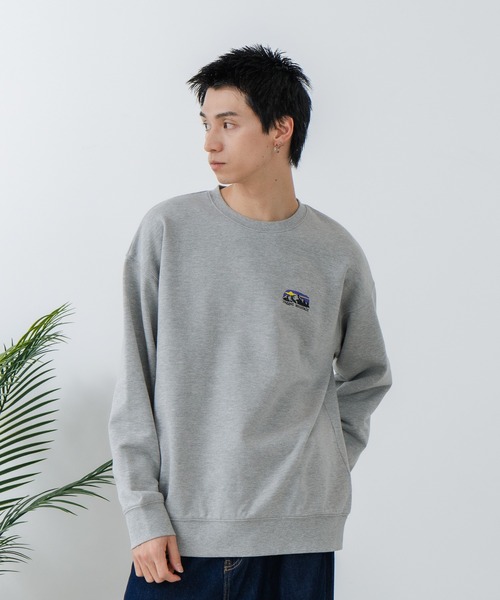 ragged mountain(ラギットマウンテン)の「【RAGGED MOUNTAIN/ラギットマウンテン】ワンポイントロゴスウェットトレーナー(スウェット・メンズ・カーキ/グレイッシュブルー/グレー/ブラック・MEDIUM/LARGE/X-LARGE)」の8枚目の写真