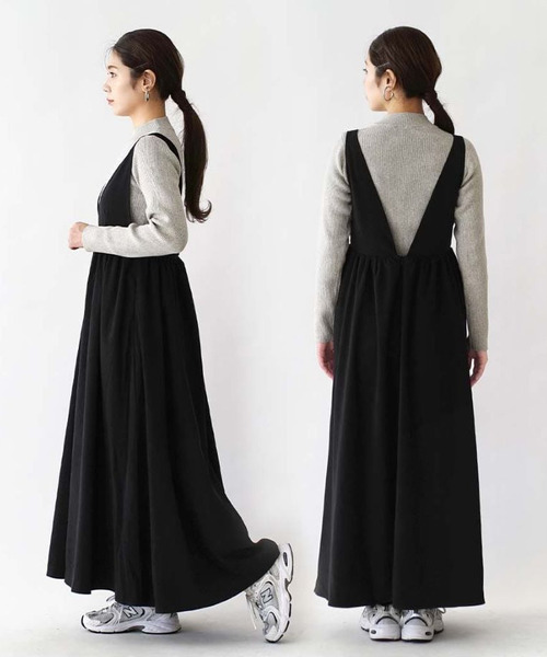 e-zakkamania stores(イーザッカマニアストアーズ)の「ピーチスキン Vネックフレアワンピース(ワンピース・レディース・ブラック/ブラウン/ベージュ・M)」の16枚目の写真