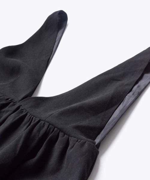 e-zakkamania stores(イーザッカマニアストアーズ)の「ピーチスキン Vネックフレアワンピース(ワンピース・レディース・ブラック/ブラウン/ベージュ・M)」の20枚目の写真