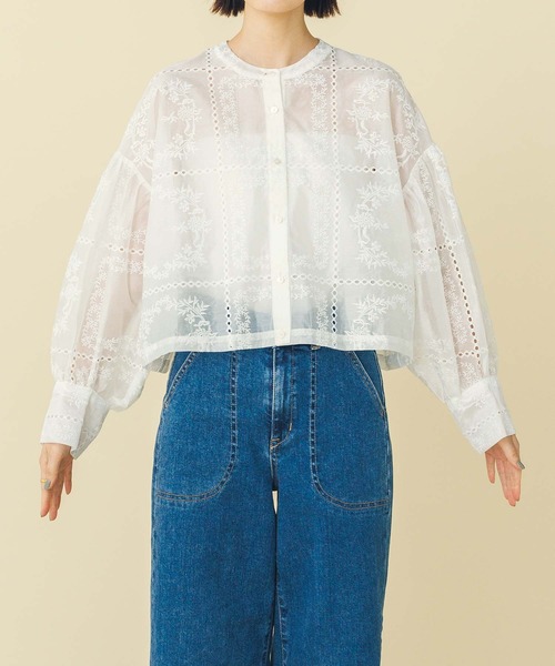 最終値下げ 新品GreadyBrilliant シアー刺繍クロップドブラウス 最終値下げ 新品GreadyBrilliant シアー刺繍クロップドブラウス
