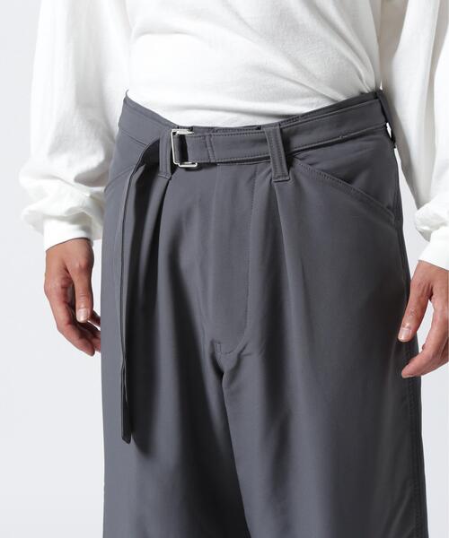 BEAVER(ビーバー)の「B omnivore/ビーオムニボー STRETCH POLYESTER BELT LOOSE PANTS ストレッチポリエステルベルトルーズパンツ(その他パンツ・メンズ・ブラック/グレー・M/L/S)」の9枚目の写真